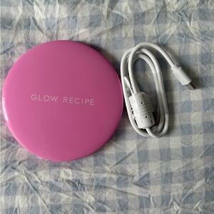 Glow Recipe Pink Compact with White Cable